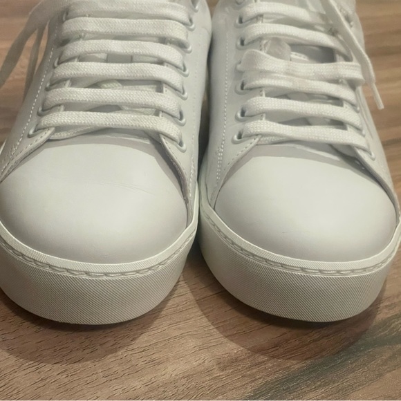 Authentic Burberry Uniform Optic White 38.5 - Picture 3 of 9